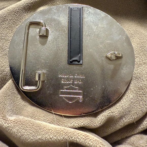 Harley-Davidson Gold and Silver Eagle Belt Buckle - Picture 2 of 3